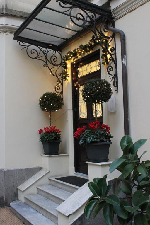Little Rose Residence روما الغرفة الصورة