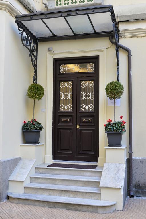 Little Rose Residence روما المظهر الخارجي الصورة